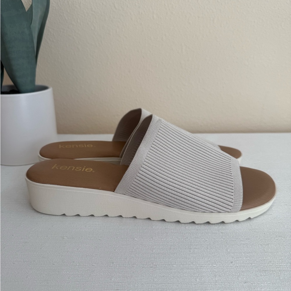 Kensie Light Gray Stretch Knit Wedge Slide Sandals